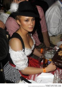 Hayden-Panettiere-beer-girl-cosplay