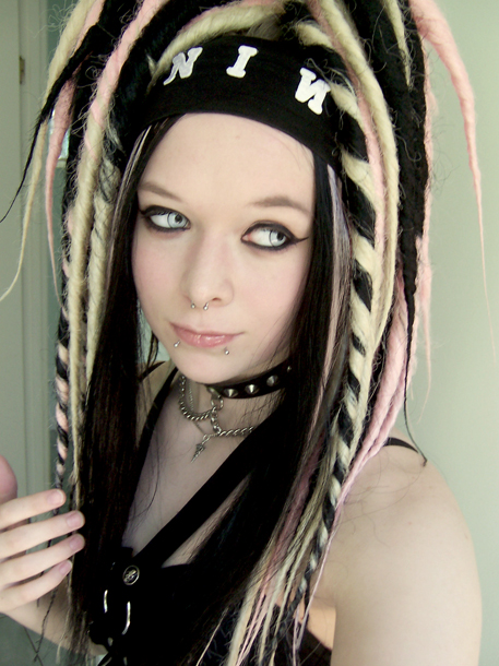Cyber-Goth-many-styles
