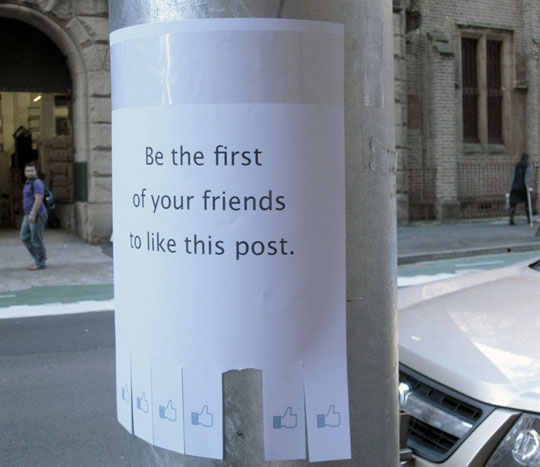 The Shorts Mag Like Button