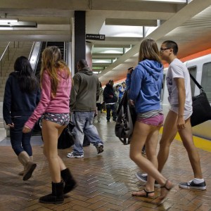 NoPantsTheShortsMAgazine