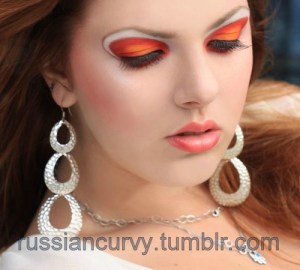 orange eye shadow