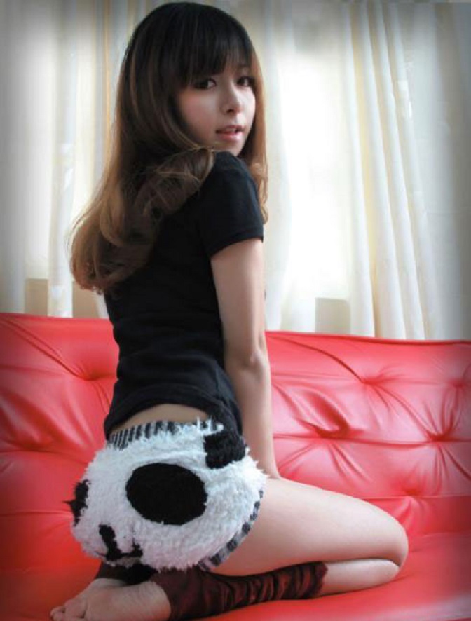 panda_shorts_by_wanglong167