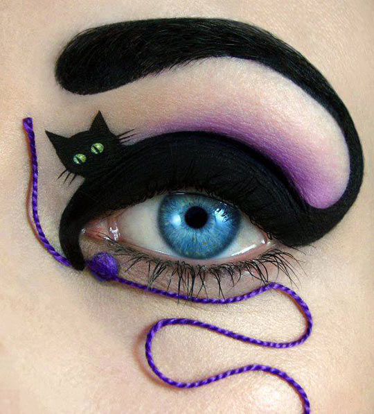 cat-eye-makeup